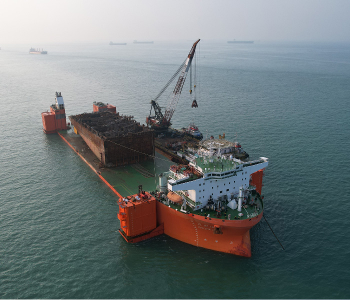 Semi-submersible Transportation